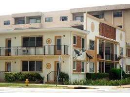 6895 Byron Ave Unit 106