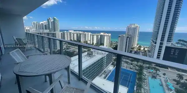 4010 S Ocean Dr