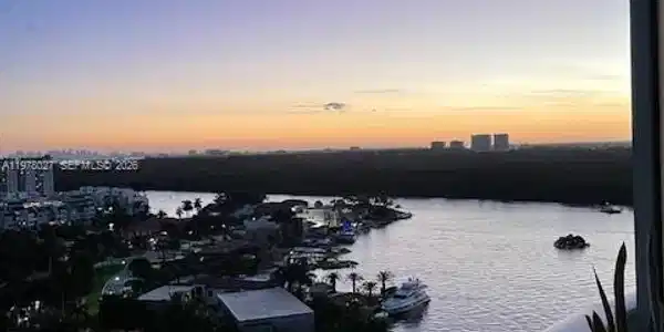 330 Sunny Isles Blvd