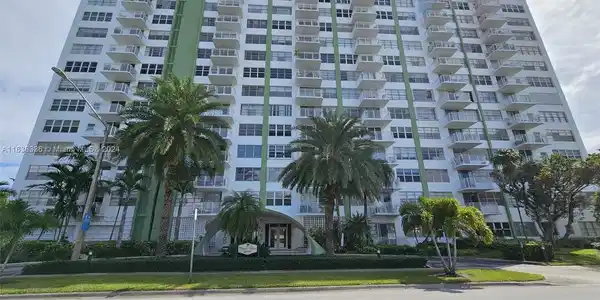 2100 Sans Souci Blvd