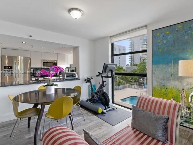 Image 4: Open Kitchen, Granite Counters, Stainless Steel Appliances