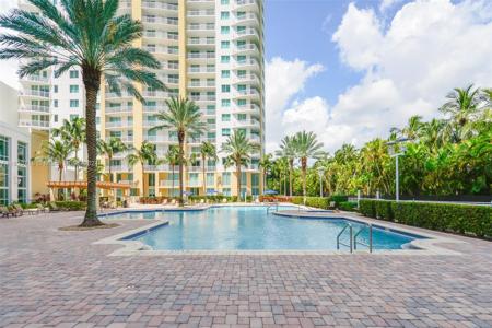 1745 E Hallandale Beach Blvd