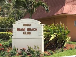 19051 Collins Ave Unit D105