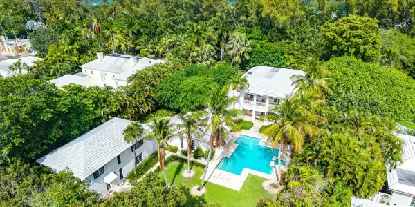 3030 N Ocean