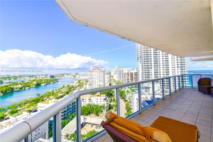 6301 Collins Ave Unit 2006