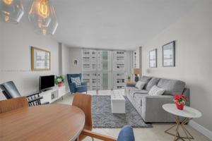 1228 West Ave Unit 1005