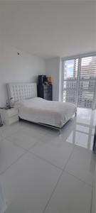 950 Brickell Bay Dr