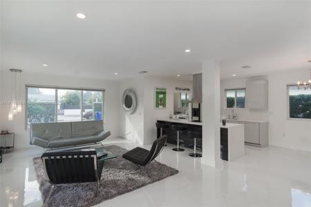 8100 NE 10th Ave