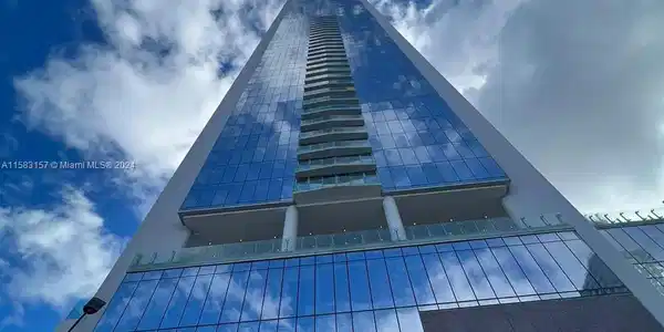 700 NE 26 terrace