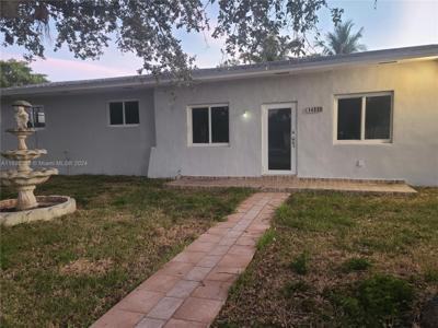 14880 SW 297th St