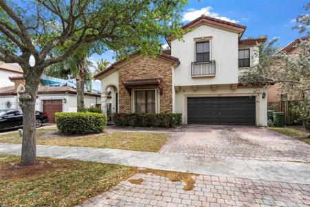 601 SE 37th Pl