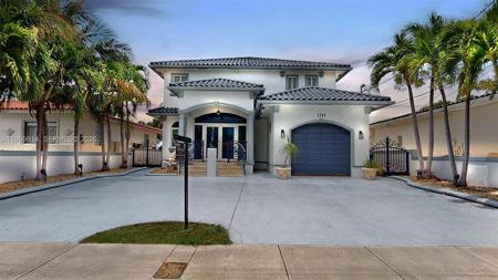 1131 Stillwater Dr