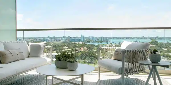 10201 Collins Ave Unit 1104