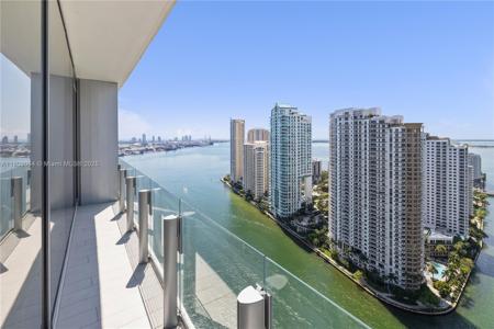 300 Biscayne Blvd Way