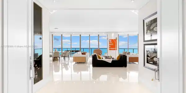 9703 Collins Ave Unit 2200