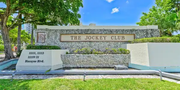 11111 Biscayne Blvd