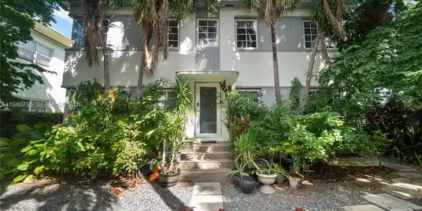 645 Michigan Ave