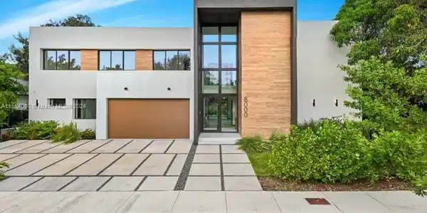8000 SW 62nd Ct