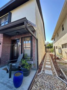 2466 Carriage Court