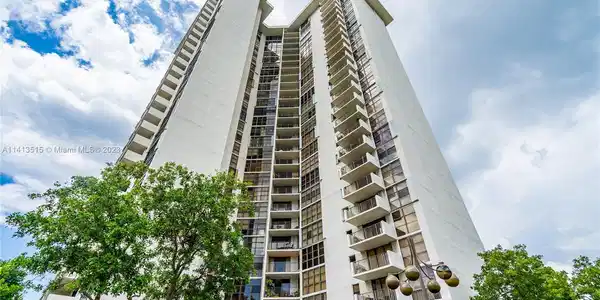 18181 NE 31st Ct Unit 1403