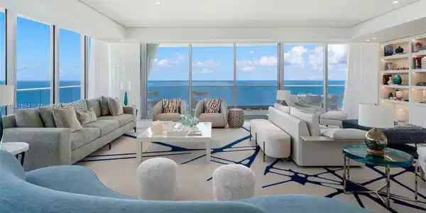 9349 Collins Ave