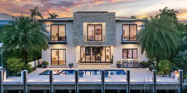 424 Coconut Isle