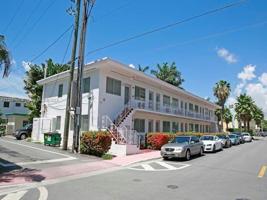 761 Euclid Ave Unit 10