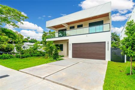 537 NE 14th Ave