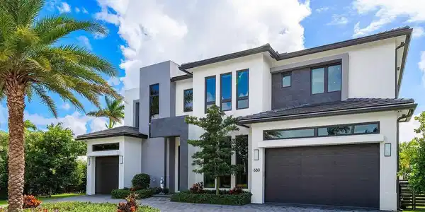 680 NE Marine N