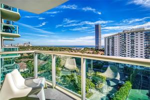 19380 Collins Ave Unit 1112