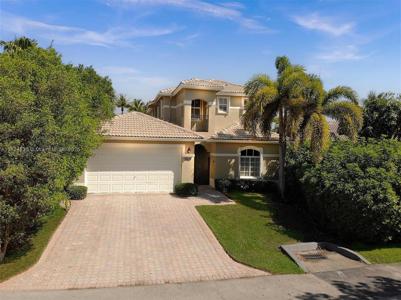 9035 SW 160th Ter