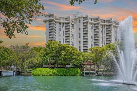 1000 Quayside Ter Unit 811