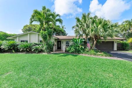 8740 SW 183rd Ter