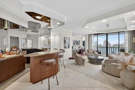 3000 Island Blvd