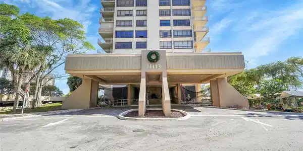 11113 Biscayne Blvd