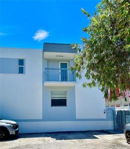 1220 N Euclid Ave Unit 1