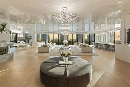 6893 Fisher Island Dr