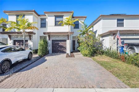 25418 SW 108th Ct