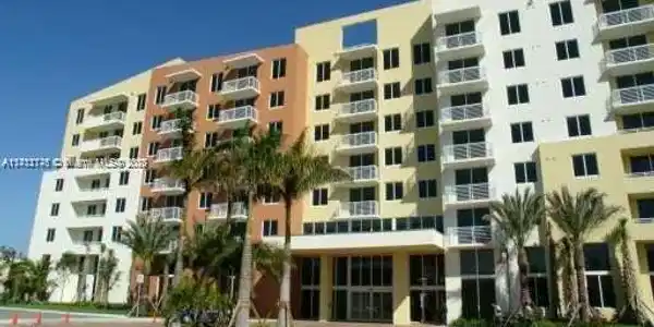 18800 NE 29th Ave Unit 226