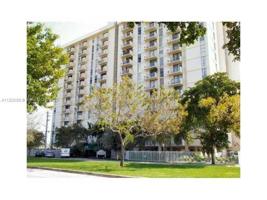 2350 NE 135th St Unit 208