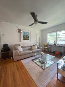 901 Euclid Ave