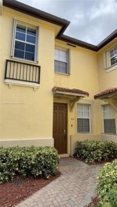 1388 NE 33rd Ave