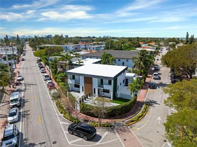 7994 Crespi Blvd