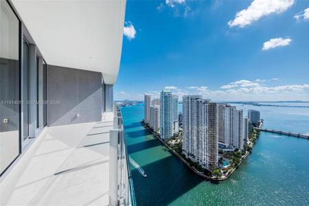 300 Biscayne Boulevard Way