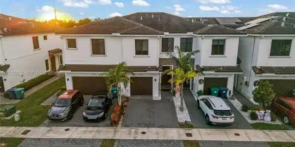 23424 SW 110th Ave