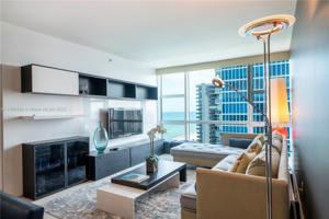 6801 Collins Ave Unit LPH04