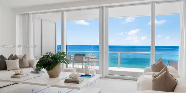 9001 Collins Ave