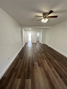 921 Meridian Ave