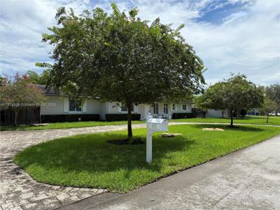 17071 SW 85th Ave