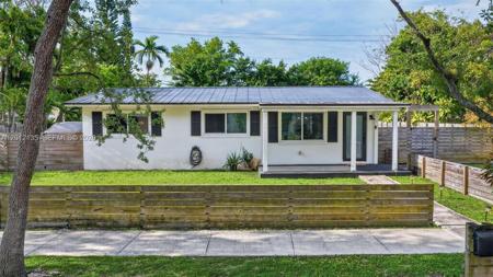 9240 Marine Dr
